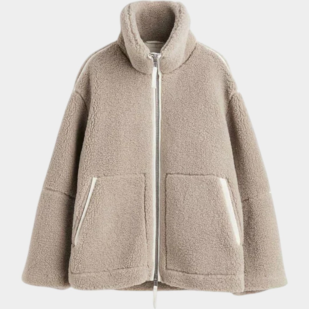 Petra – moterų oversized teddy paltas su užtrauktuku