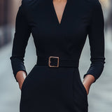 Elena – Rafinuota juoda prigludusi suknelė